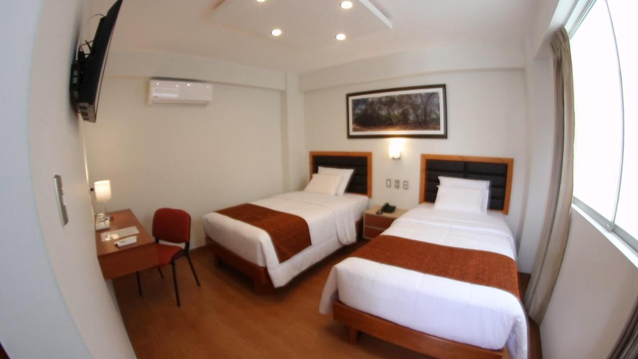 Hotel Ottavis Chiclayo Bagian luar foto