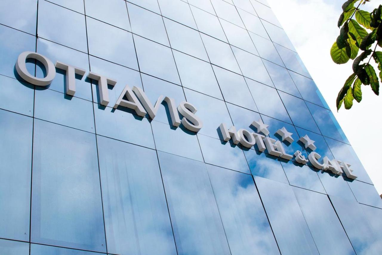 Hotel Ottavis Chiclayo Bagian luar foto